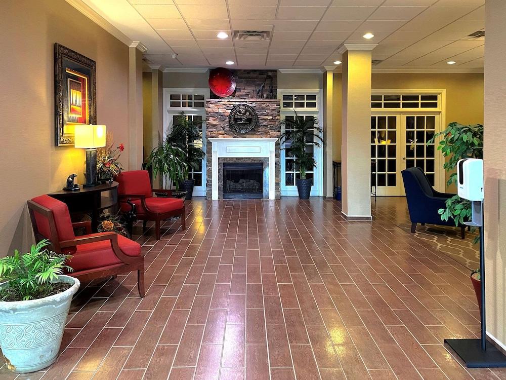 فندق كومفرت إن آند سويتس Rogersville المظهر الخارجي الصورة